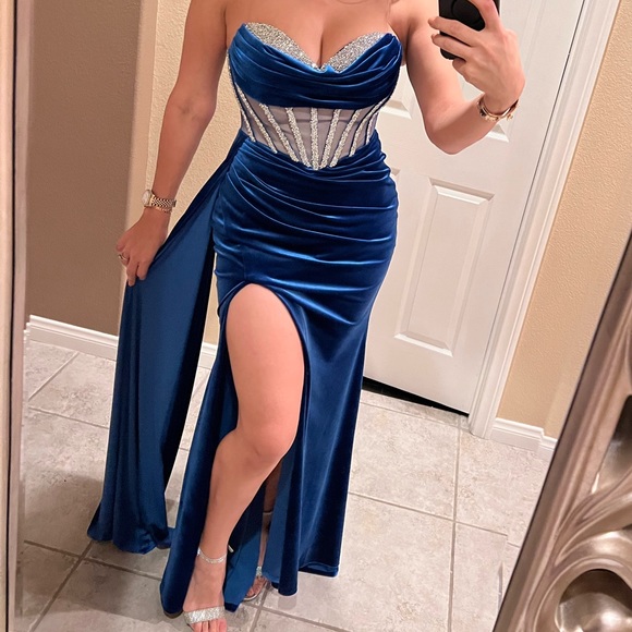 Coming soon! Blue velvet